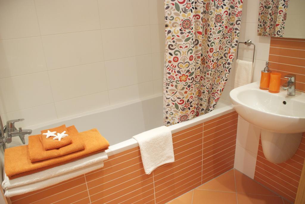 A Nice Place To Stay Apartments براغ الغرفة الصورة