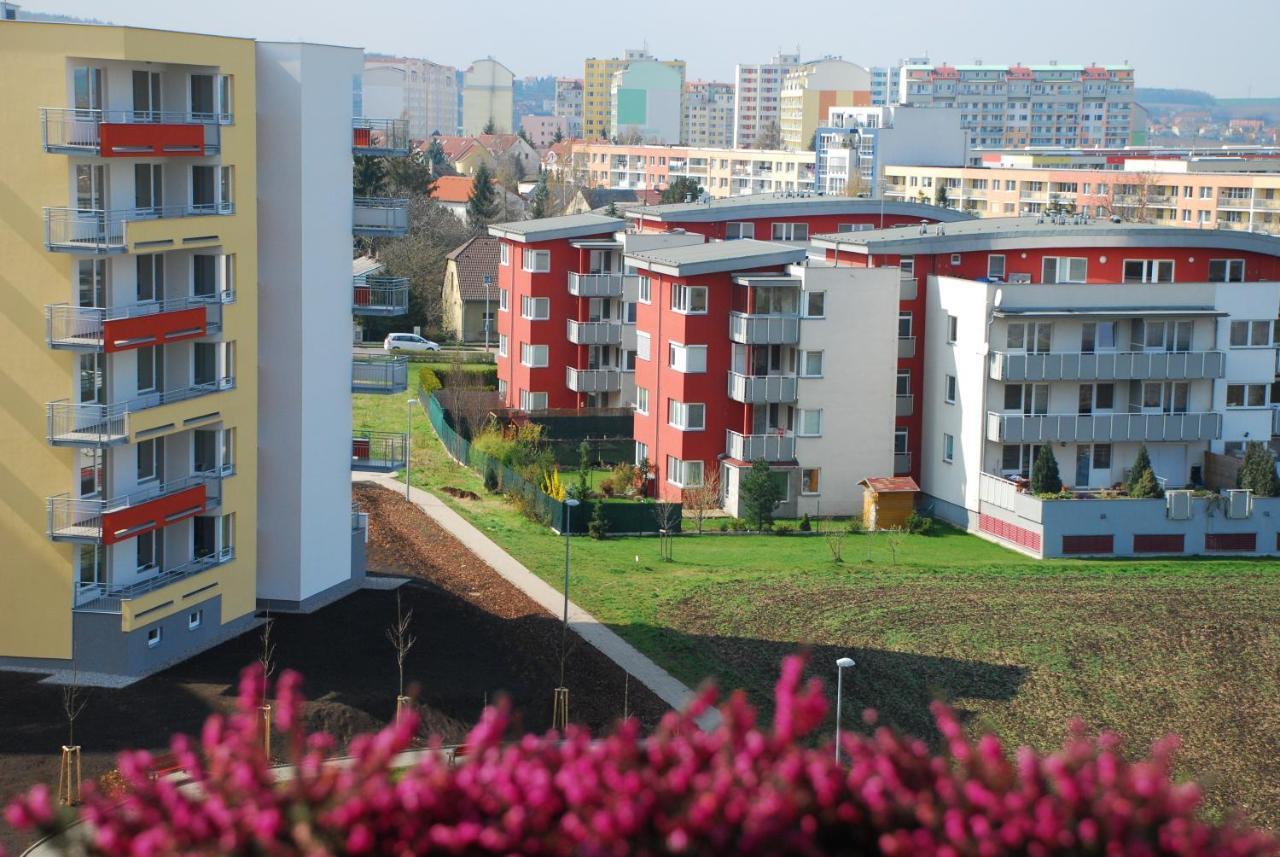 A Nice Place To Stay Apartments براغ المظهر الخارجي الصورة